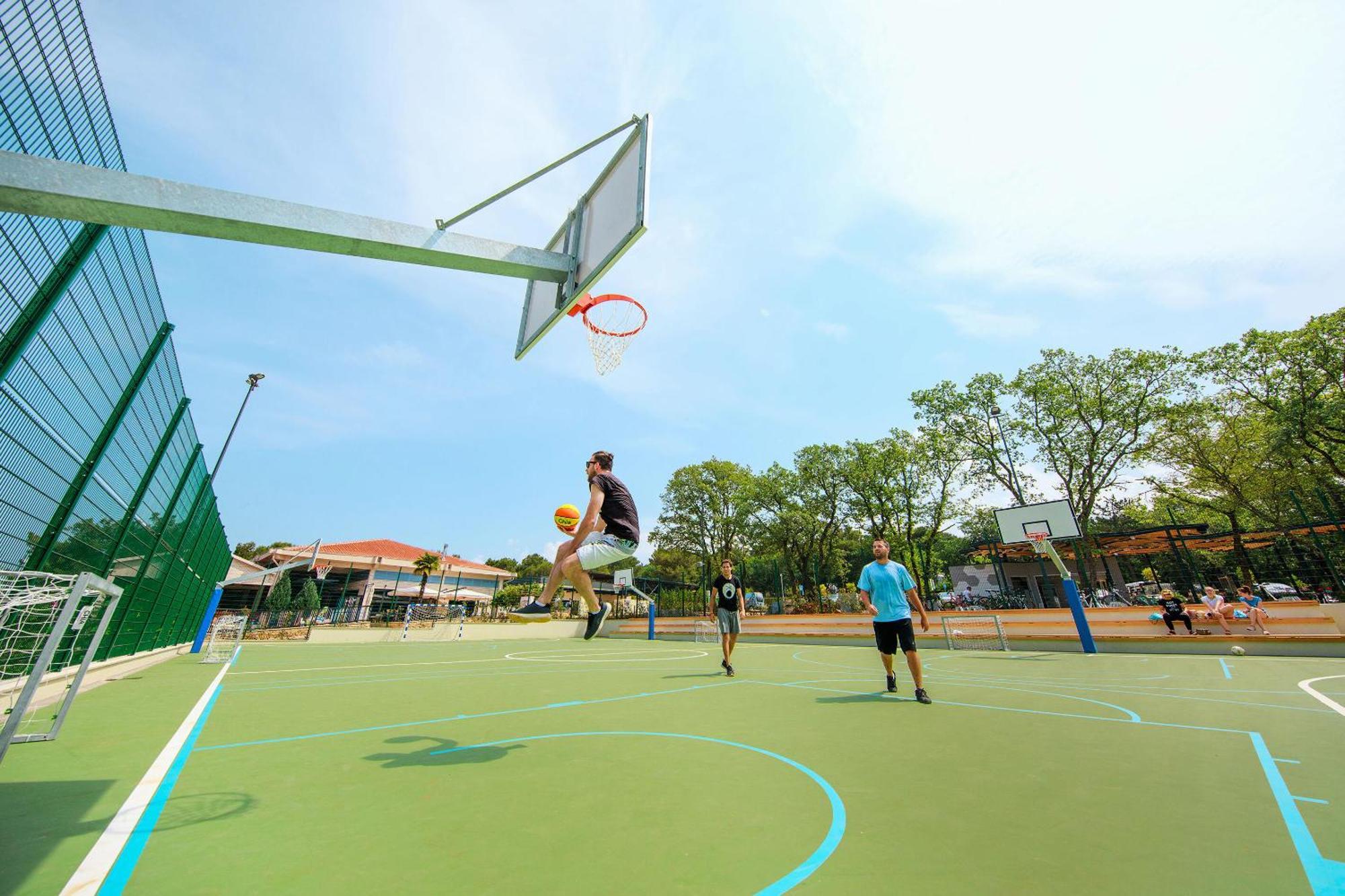 Camping Lanterna Premium Resort - Vacansoleil Maeva โปเรช ภายนอก รูปภาพ